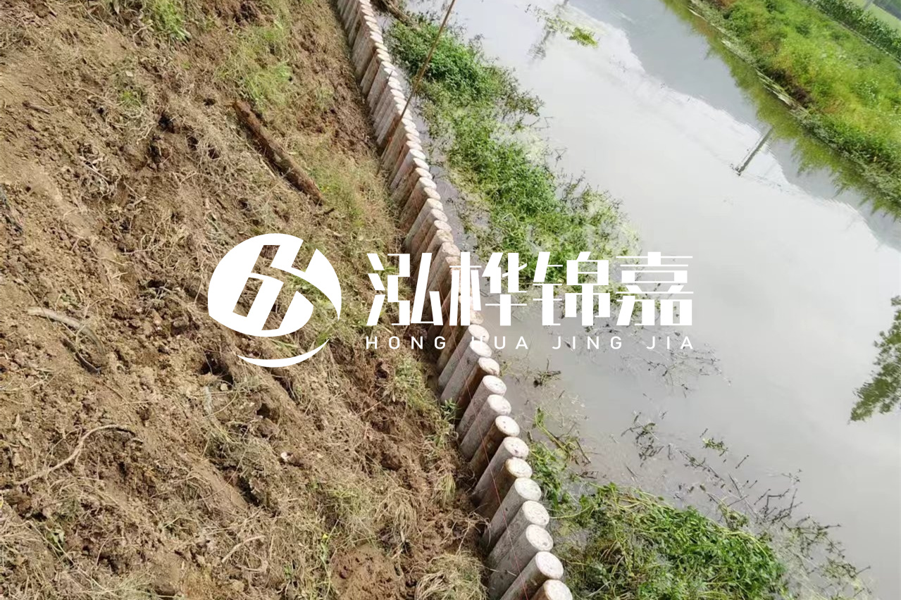仿木樁施工前注意事項(xiàng)-水泥樁打樁機(jī)是怎么打樁的？