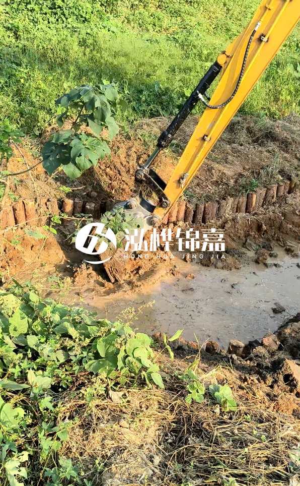德州河道清淤專業(yè)施工-打完松木樁后為何需要立即清理淤泥？
