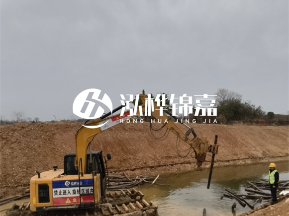 為什么要進行河道護坡？堤壩加固木樁的作用？