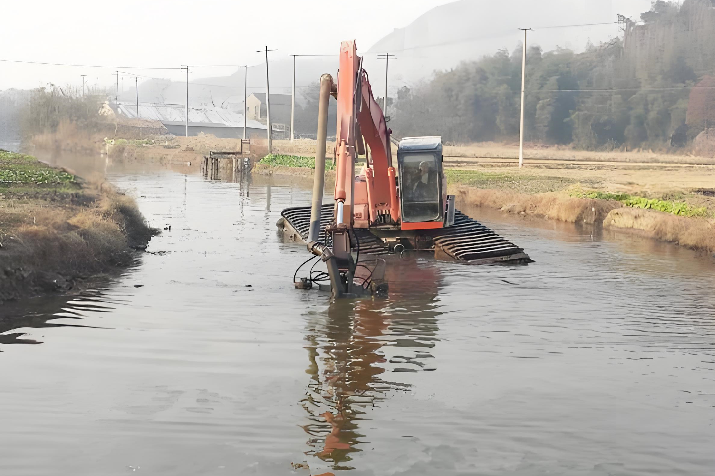 重慶渝中水上挖機(jī)清淤隊 - 魚塘清淤的成本大概是多少？