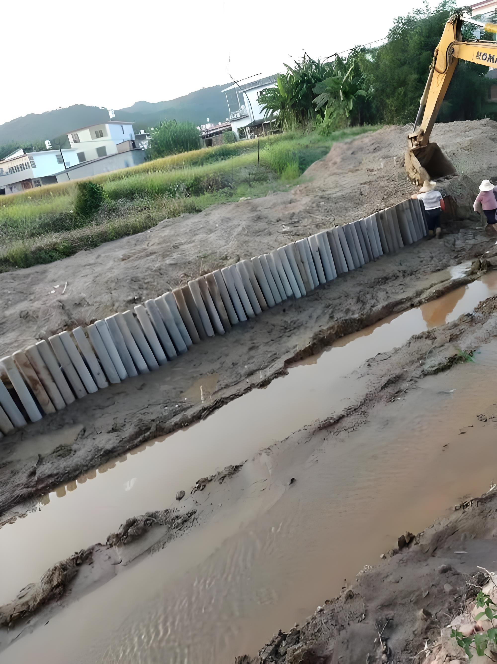 水泥樁廠家泓樺錦嘉-打水泥樁遇到軟土地基怎么加固？